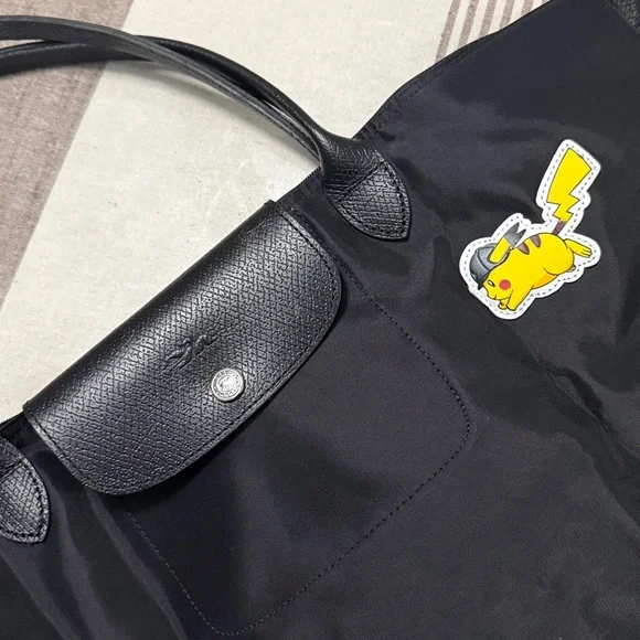 Longchamp x Pokemon Pikachu Le Pliage Large Shoulder Tote Black - Picture 12 of 13